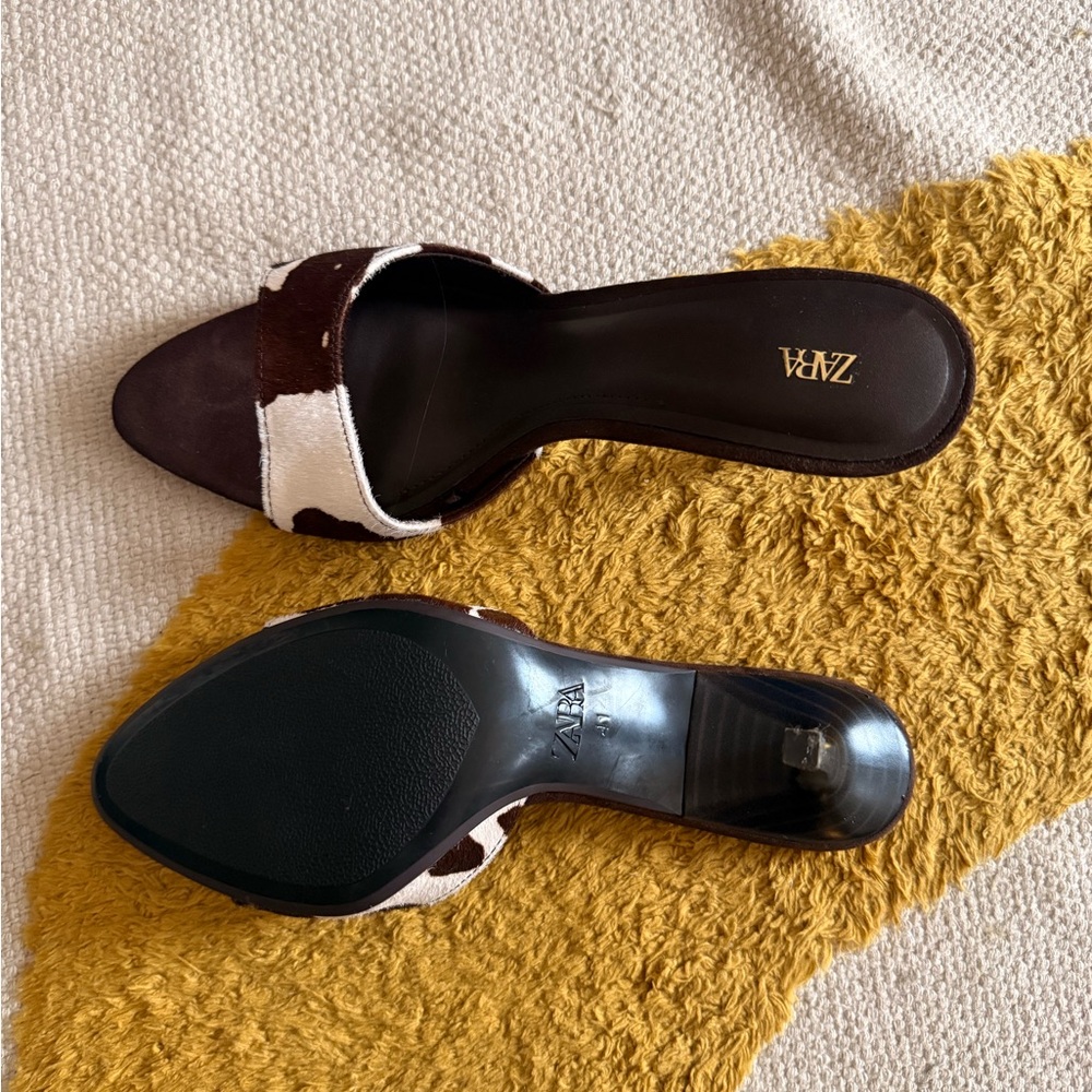Zara Cowhide Heels NWOT - Picture 2 of 3